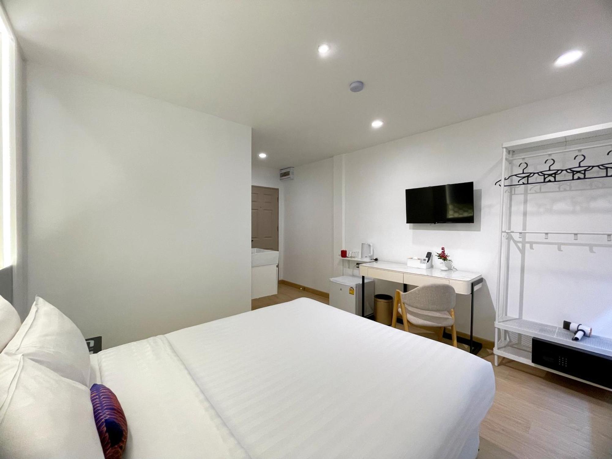 Aparthotel Arawana Express Sukhumvit 22 Bangkok Esterno foto