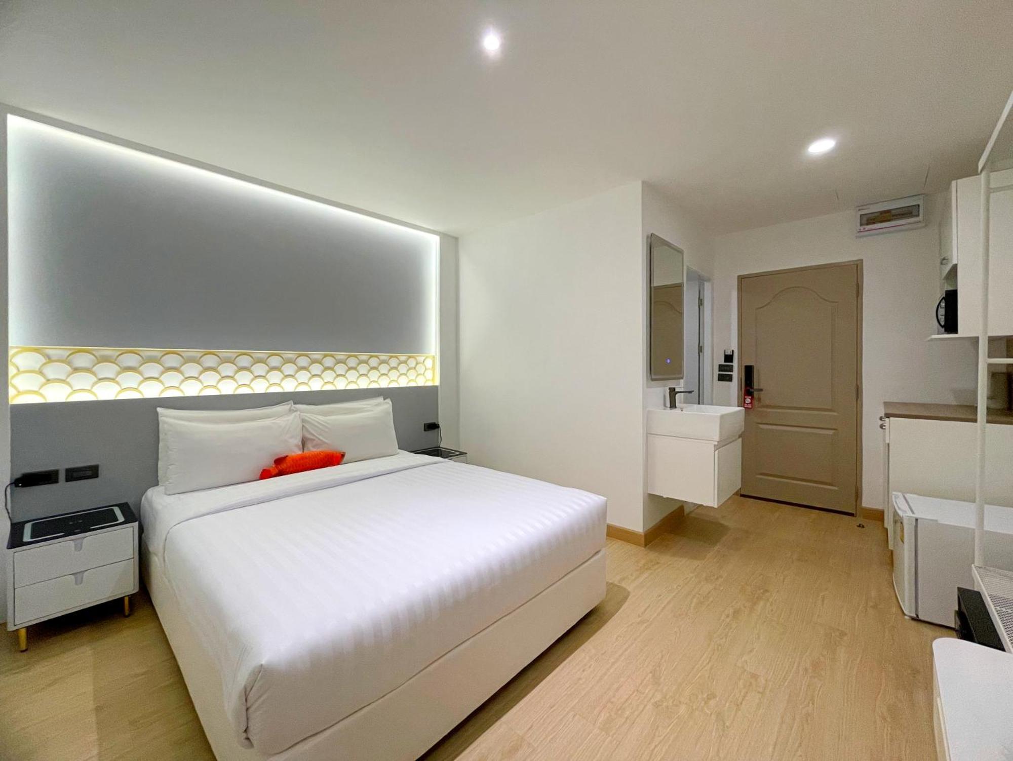 Aparthotel Arawana Express Sukhumvit 22 Bangkok Esterno foto